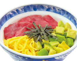 アボカドまぐろ丼